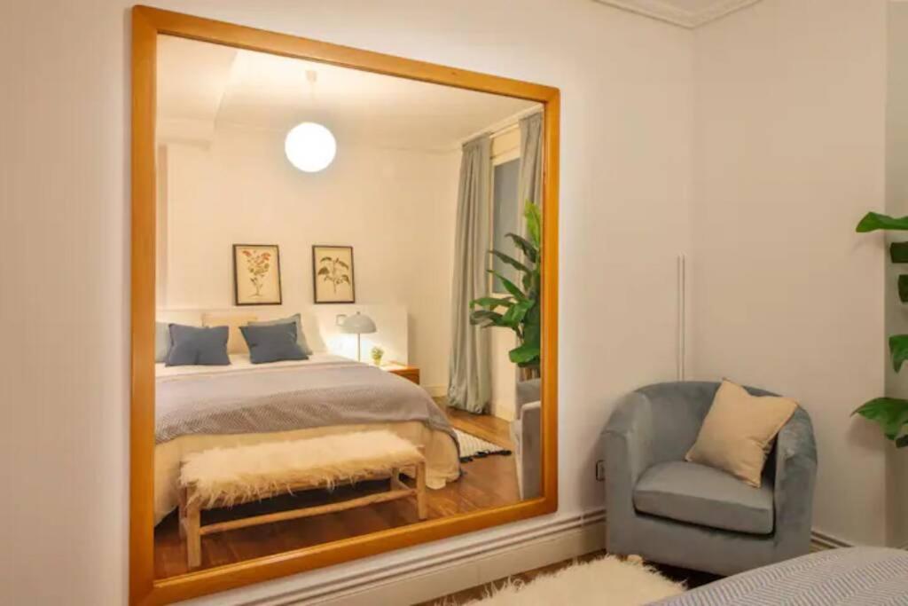 Exclusivo Apartamento En El Casco Viejo Bilbao Exterior photo